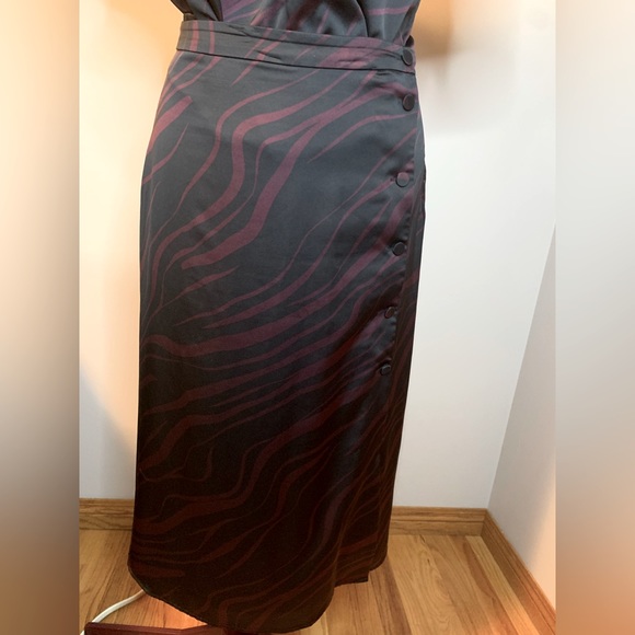 Contemporaine exclusively Simons A line fully lined mid calf skirt size 8 - Picture 1 of 6
